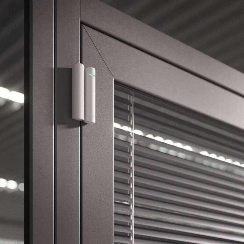 Détecteur d'ouverture capteur de choc DoorProtect+ fibra - blanc